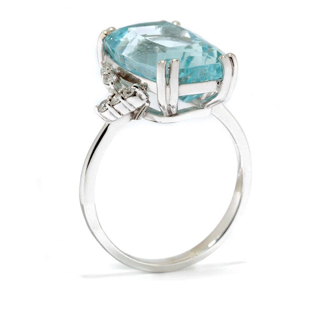 Aquamarin-Brillantring