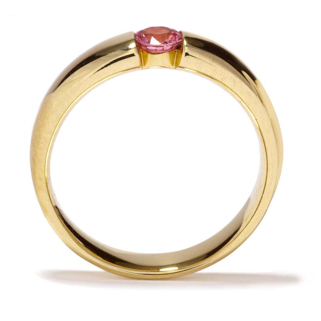 Pinker Saphir-Ring