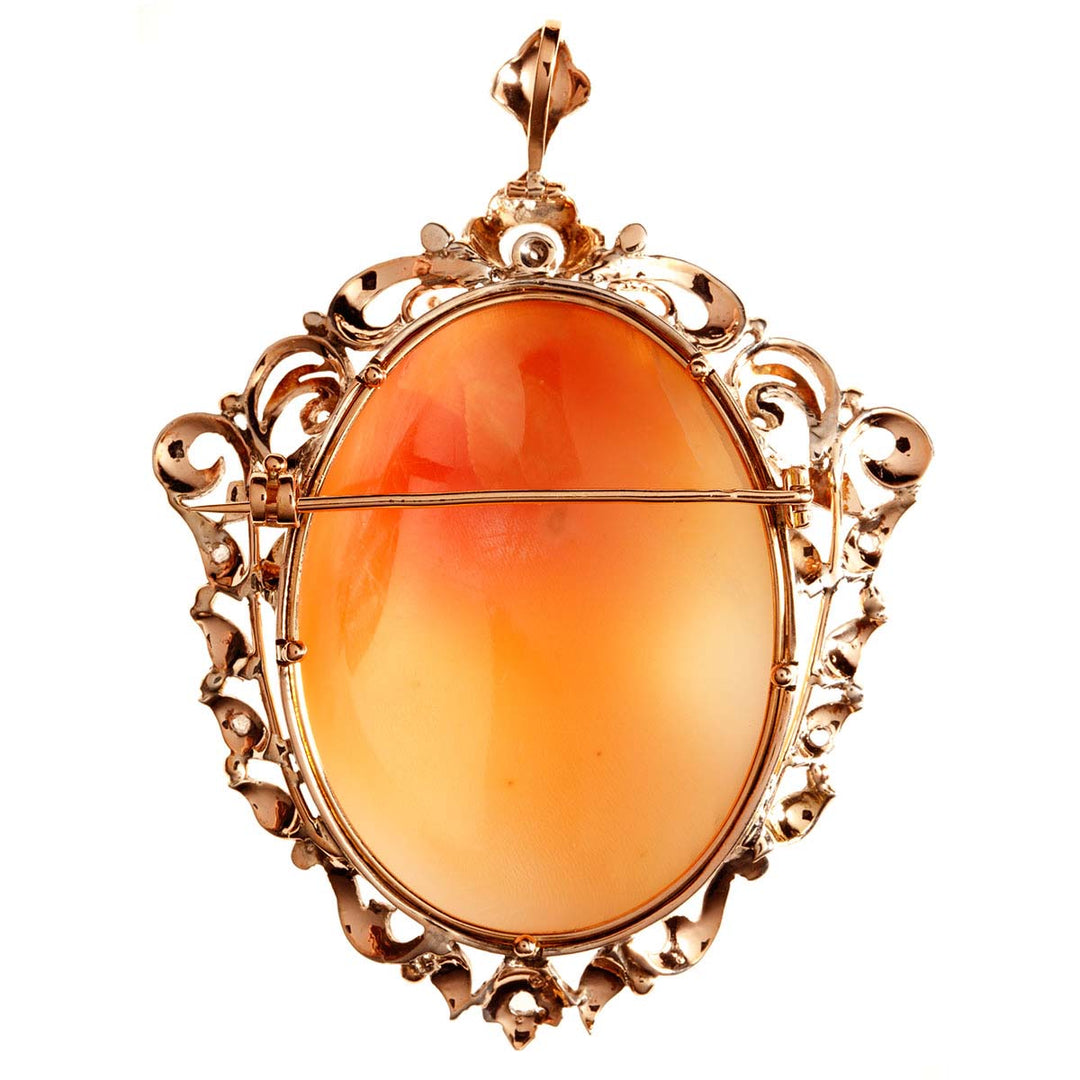 Florale Silberbrosche mit gelocktem Mädchen