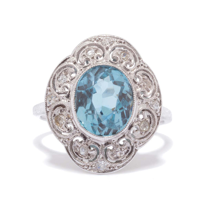 Aquamarin-Diamant-Ring