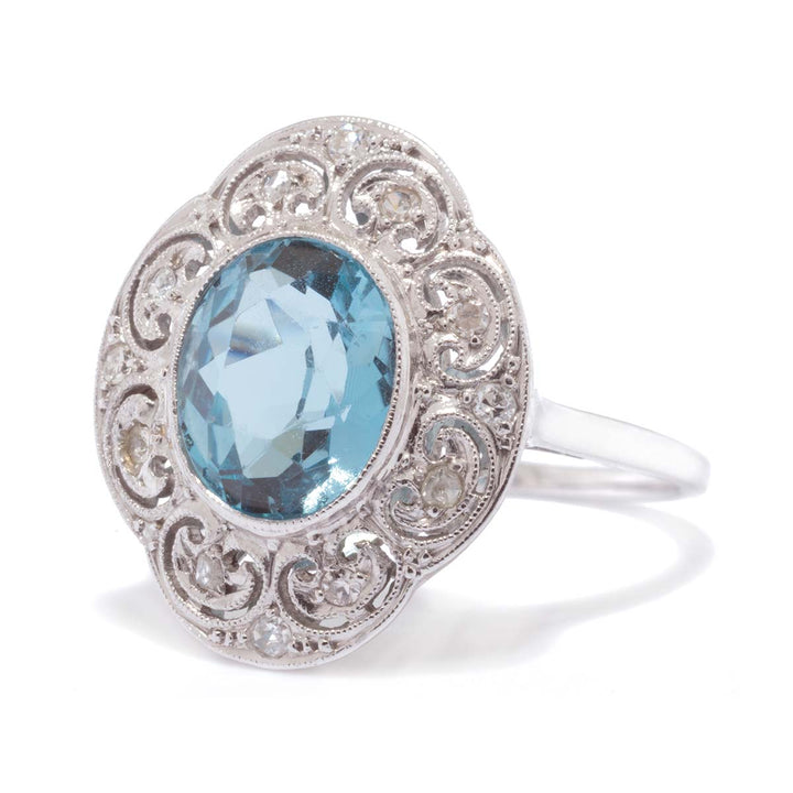 Aquamarin-Diamant-Ring