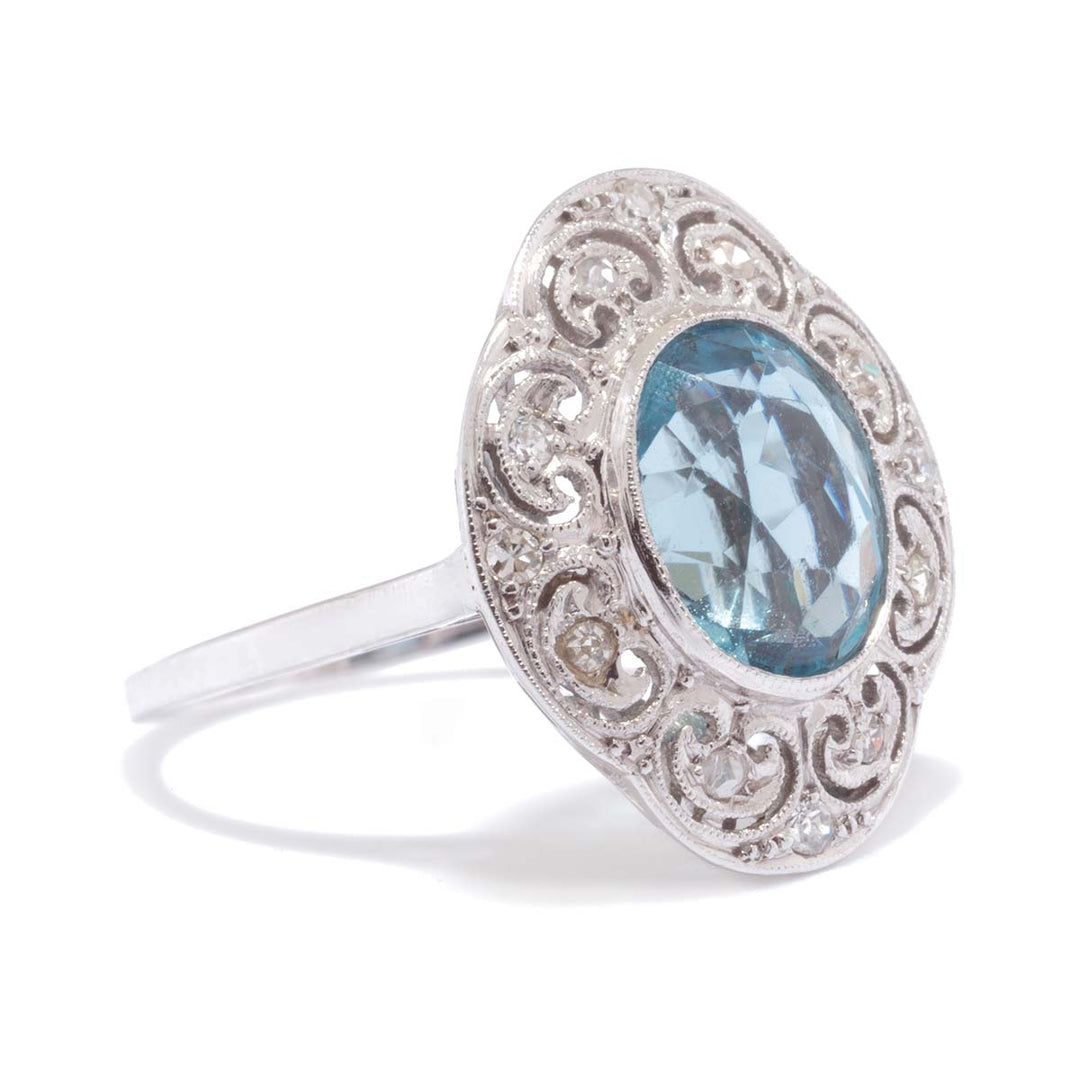 Aquamarin-Diamant-Ring