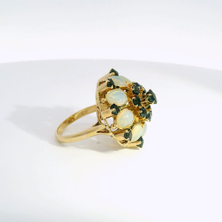 Opal-Saphir-Ring