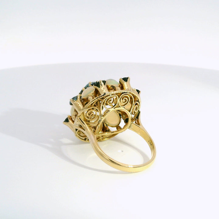 Opal-Saphir-Ring
