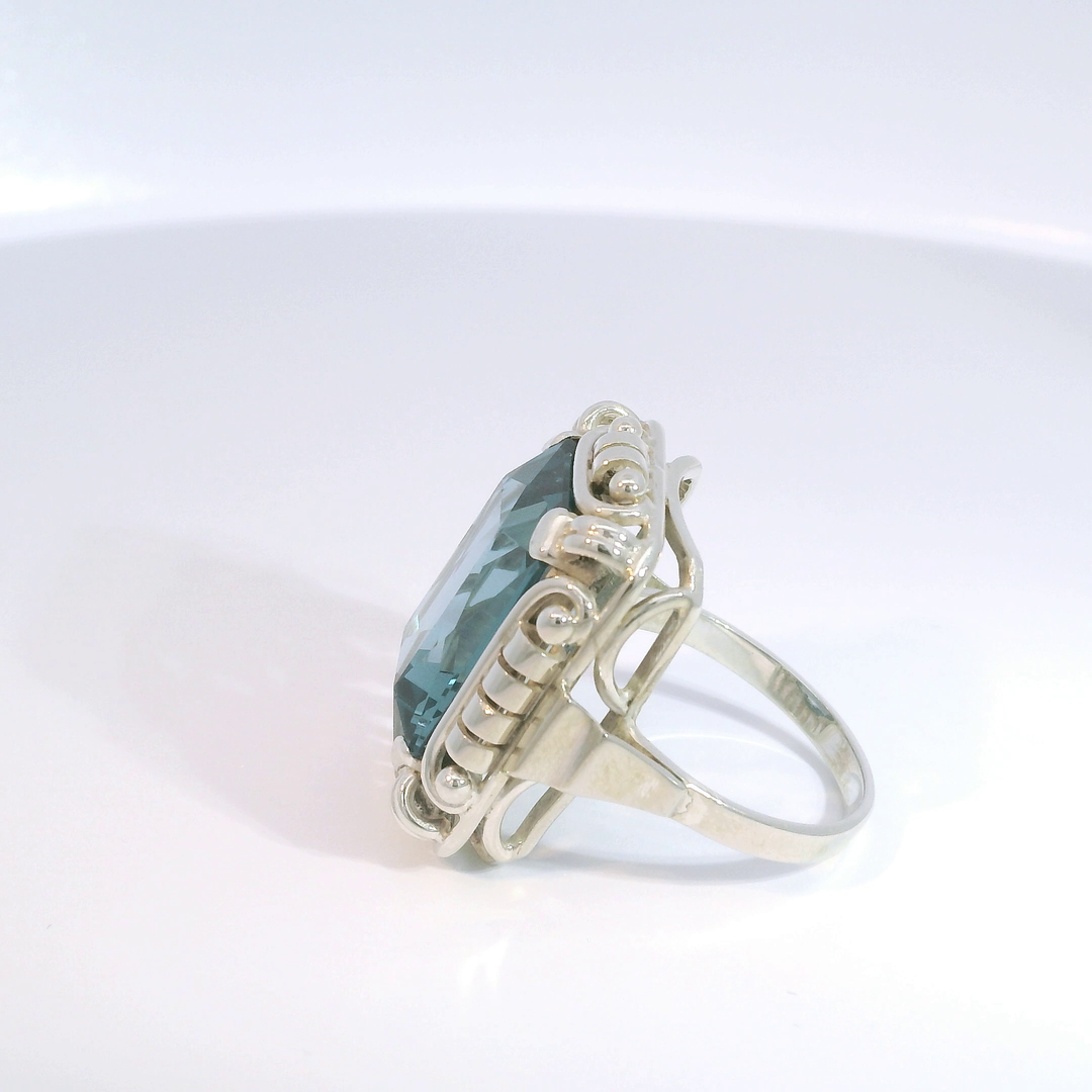 Topas-Ring