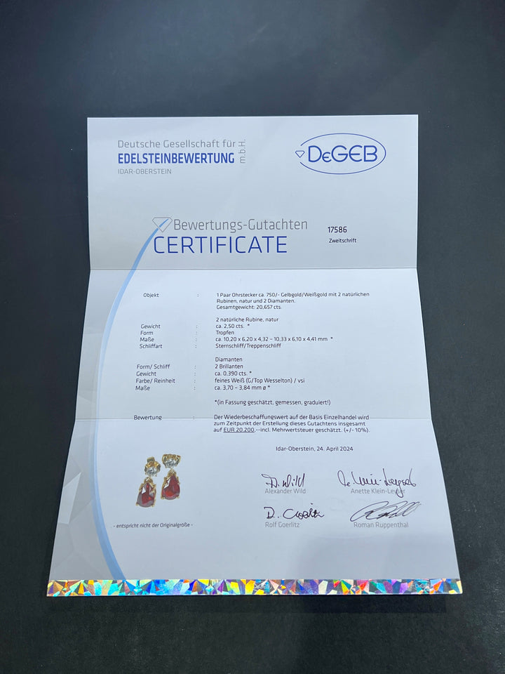 Rubin-Diamant-Ohrstecker hängend