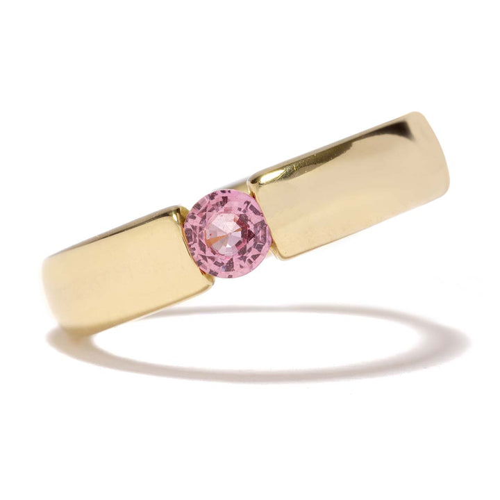 Pinker Saphir-Ring