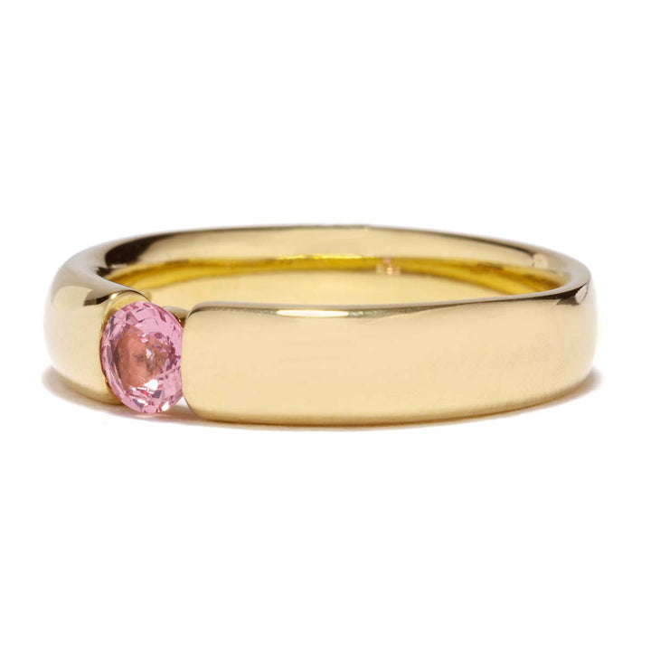 Pinker Saphir-Ring